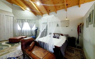 3 Bedroom House For Sale in Henties Bay Central, Henties Bay