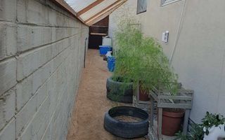 3 Bedroom House For Sale in Henties Bay Central, Henties Bay