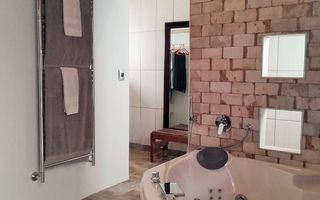 3 Bedroom House For Sale in Henties Bay Central, Henties Bay