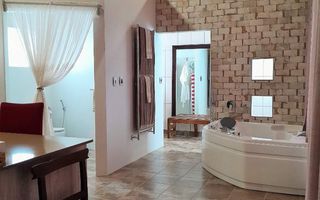 3 Bedroom House For Sale in Henties Bay Central, Henties Bay