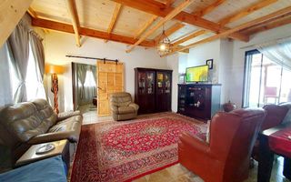 3 Bedroom House For Sale in Henties Bay Central, Henties Bay