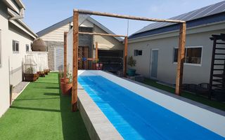 3 Bedroom House For Sale in Henties Bay Central, Henties Bay