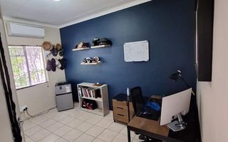 2 Bedroom House For Sale in Kleine Kuppe, Windhoek
