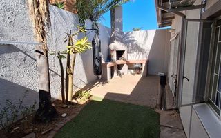 2 Bedroom House For Sale in Kleine Kuppe, Windhoek
