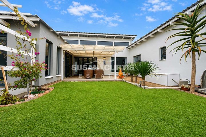 3 Bedroom House For Sale in Kramersdorf, Swakopmund