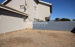 5 Bedroom House For Sale in Hage Heights, Swakopmund