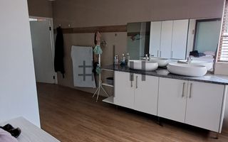 4 Bedroom House For Sale in Mile 4 Extension 1, Swakopmund