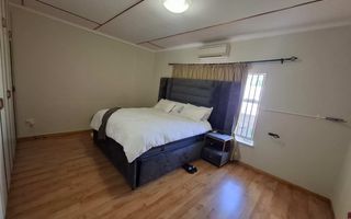 4 Bedroom House For Sale in Ludwigsdorf, Windhoek