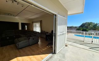 4 Bedroom House For Sale in Ludwigsdorf, Windhoek