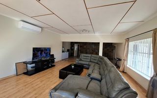 4 Bedroom House For Sale in Ludwigsdorf, Windhoek