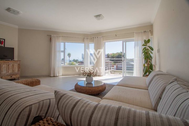 2 Bedroom Apartment For Sale in Swakopmund Central, Swakopmund