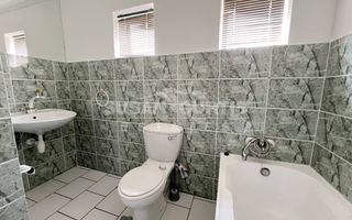 4 Bedroom House To Rent in Long Beach