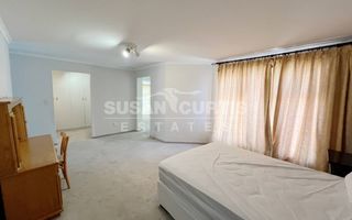 4 Bedroom House To Rent in Long Beach
