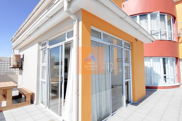 4 Bedroom Apartment To Rent in Swakopmund Central, Swakopmund