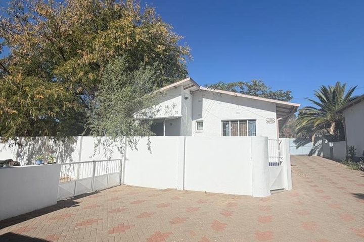 House To Rent in Eros, Windhoek