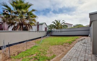 1 Bedroom House For Sale in Swakopmund Ext 12, Swakopmund