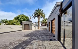 1 Bedroom House For Sale in Swakopmund Ext 12, Swakopmund