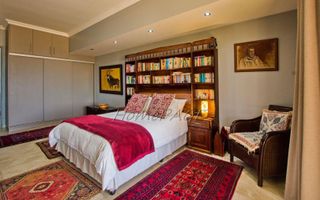 8 Bedroom House For Sale in Vineta, Swakopmund