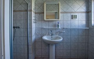 8 Bedroom House For Sale in Vineta, Swakopmund