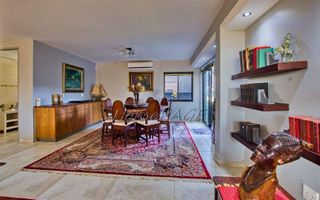 8 Bedroom House For Sale in Vineta, Swakopmund
