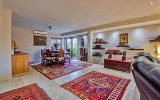 8 Bedroom House For Sale in Vineta, Swakopmund