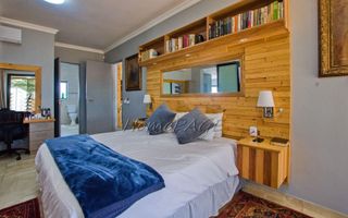 8 Bedroom House For Sale in Vineta, Swakopmund