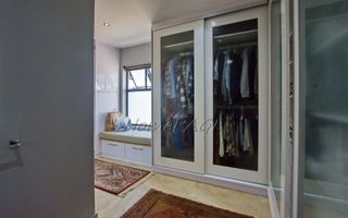 8 Bedroom House For Sale in Vineta, Swakopmund