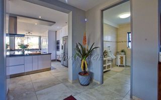 8 Bedroom House For Sale in Vineta, Swakopmund