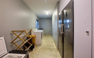 8 Bedroom House For Sale in Vineta, Swakopmund