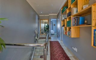 8 Bedroom House For Sale in Vineta, Swakopmund