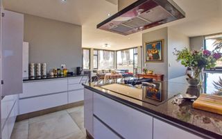 8 Bedroom House For Sale in Vineta, Swakopmund
