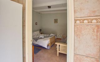 8 Bedroom House For Sale in Vineta, Swakopmund