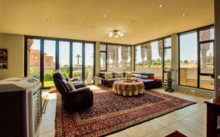 8 Bedroom House For Sale in Vineta, Swakopmund