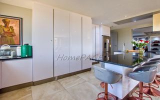 8 Bedroom House For Sale in Vineta, Swakopmund