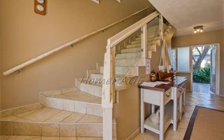 8 Bedroom House For Sale in Vineta, Swakopmund
