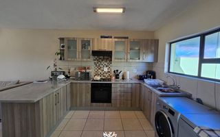 2 Bedroom Apartment For Sale in Kleine Kuppe, Windhoek
