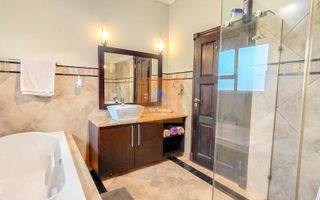 4 Bedroom House To Rent in Vogelstrand, Swakopmund
