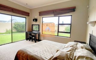 4 Bedroom House To Rent in Vogelstrand, Swakopmund