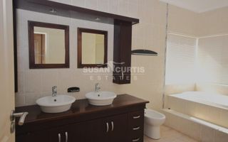 2 Bedroom House To Rent in Rossmund, Swakopmund