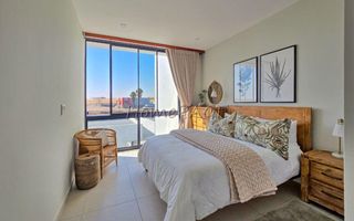 4 Bedroom House For Sale in Dolphin Beach