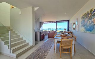 4 Bedroom House For Sale in Dolphin Beach