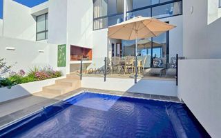 4 Bedroom House For Sale in Dolphin Beach
