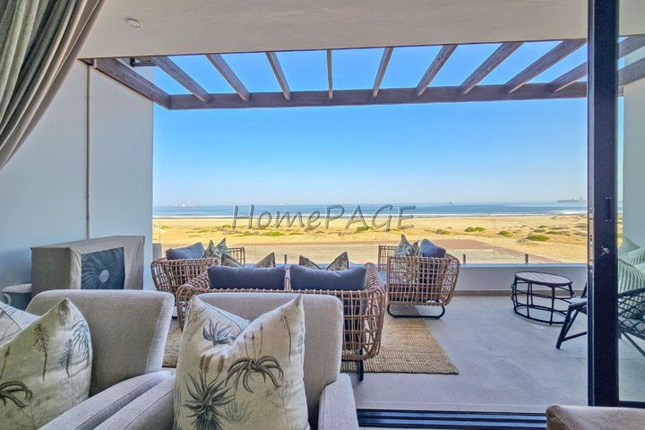 4 Bedroom House For Sale in Dolphin Beach