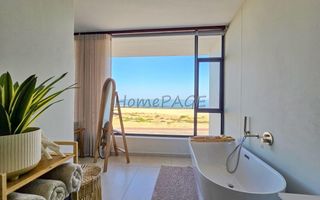 4 Bedroom House For Sale in Dolphin Beach