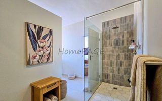 4 Bedroom House For Sale in Dolphin Beach