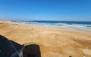 4 Bedroom House For Sale in Henties Bay Central, Henties Bay