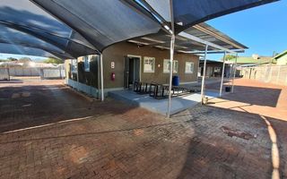 6 Bedroom Office / Retail / Mixed Use To Rent in Eros, Windh...