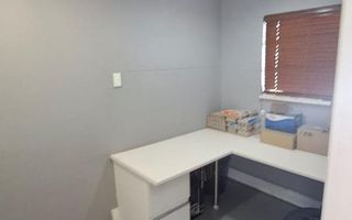 6 Bedroom Office / Retail / Mixed Use To Rent in Eros, Windh...