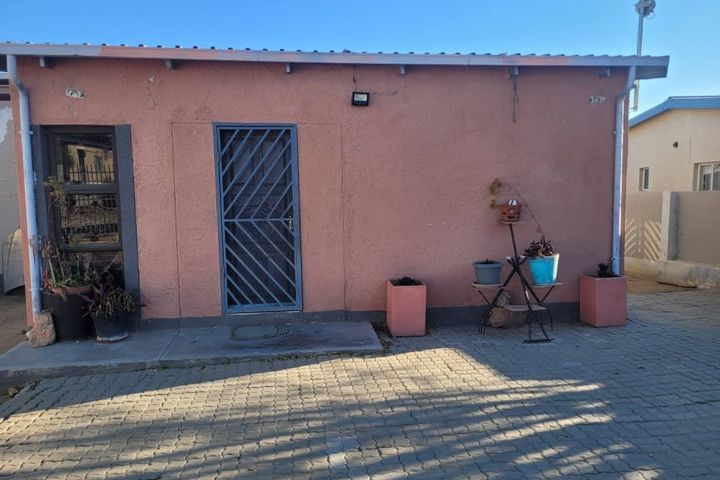 3 Bedroom House For Sale in Okahandja