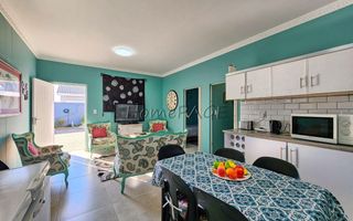 3 Bedroom House For Sale in Henties Bay Central, Henties Bay